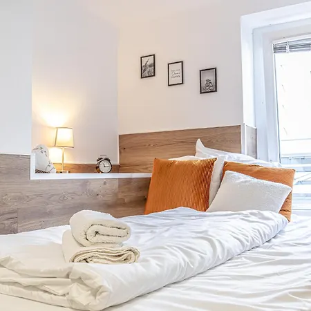 Elegant & Air Condition 5br - By The Danube River * Krems an der Donau