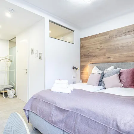 Elegant & Air Condition 5br - By The Danube River * Krems an der Donau